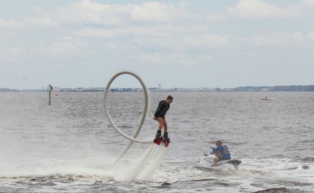 empezando a volar el agua